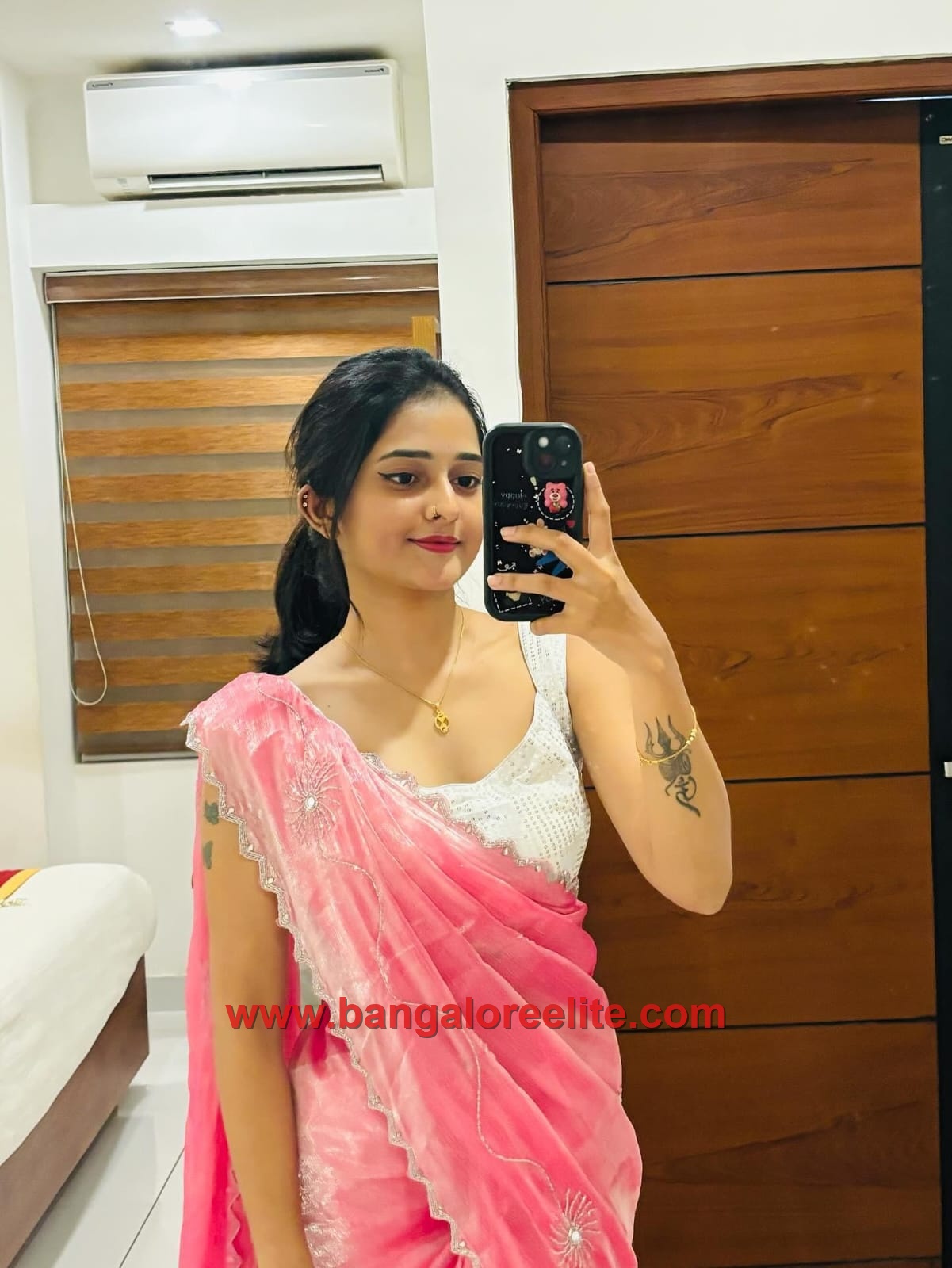 Priya, independent call girl in MG Road Bangalore, real photo