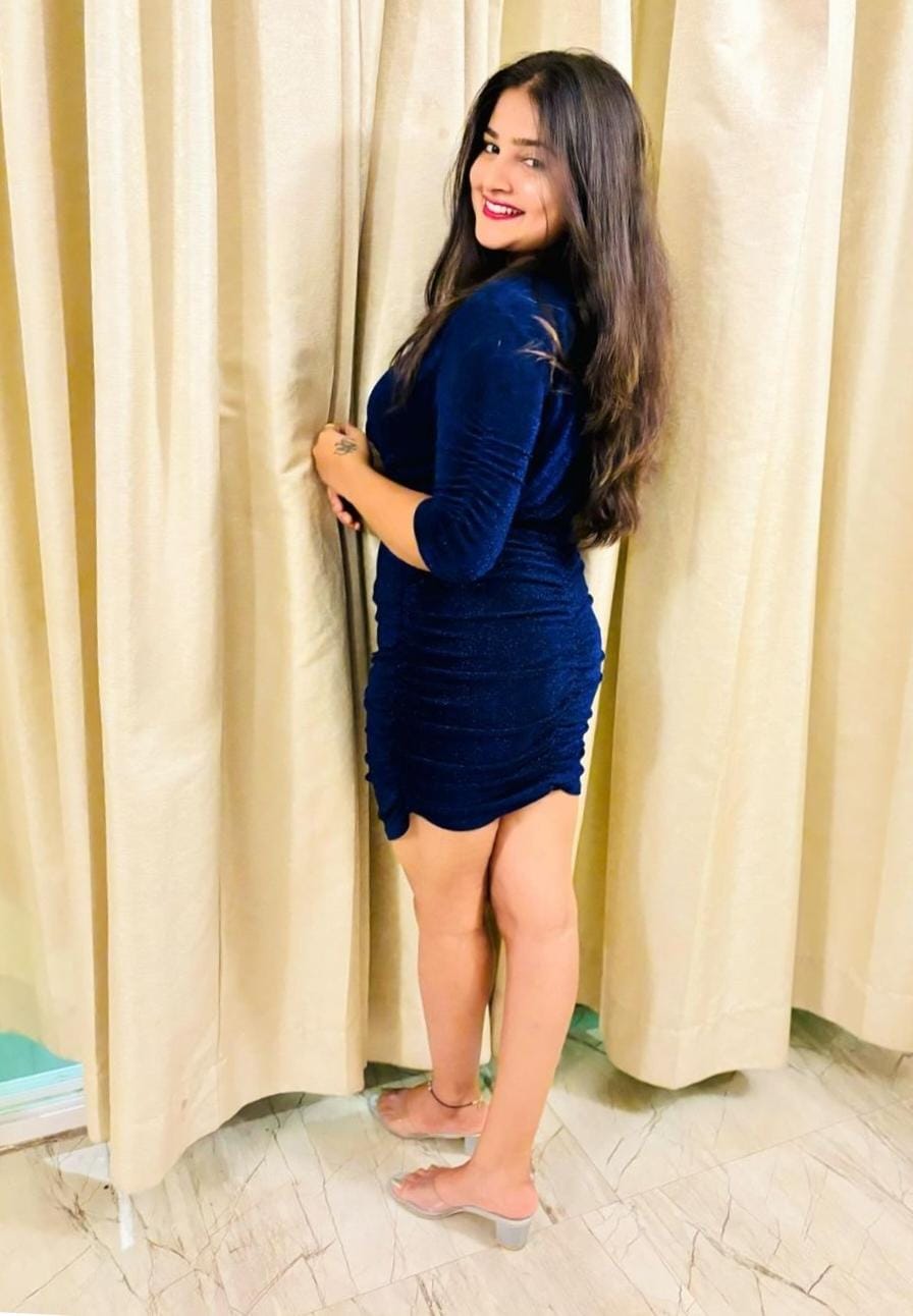 Kavita, mature VIP call girl in Koramangala Bangalore