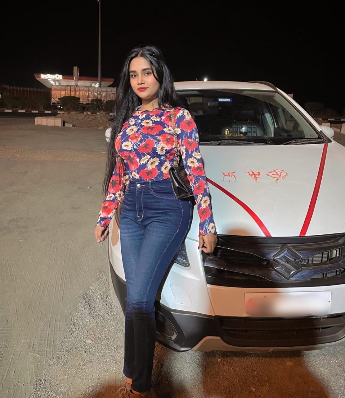 Manasa, caring college call girl in JP Nagar Bangalore